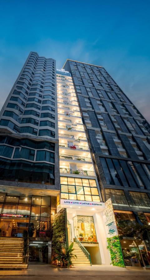 Pavillon Boutique Hotel & Apartment Nha Trang Exterior foto